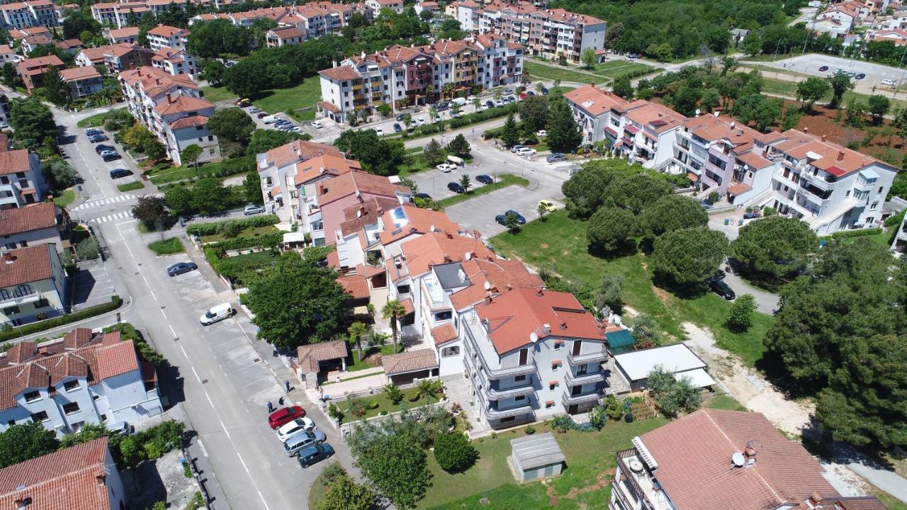 Apartment Mip Poreč Exterior foto