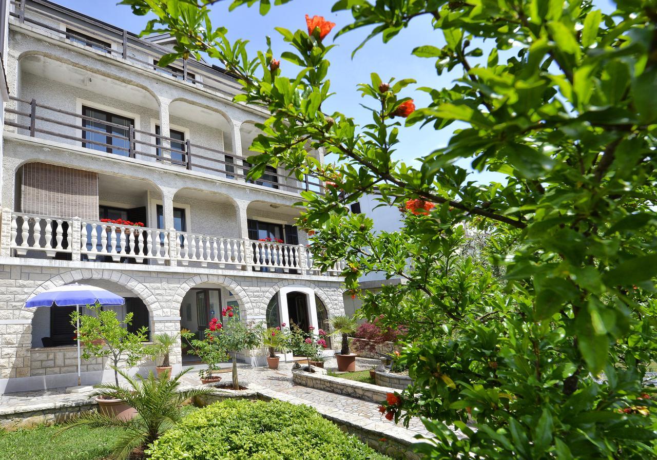 Apartment Mip Poreč Exterior foto